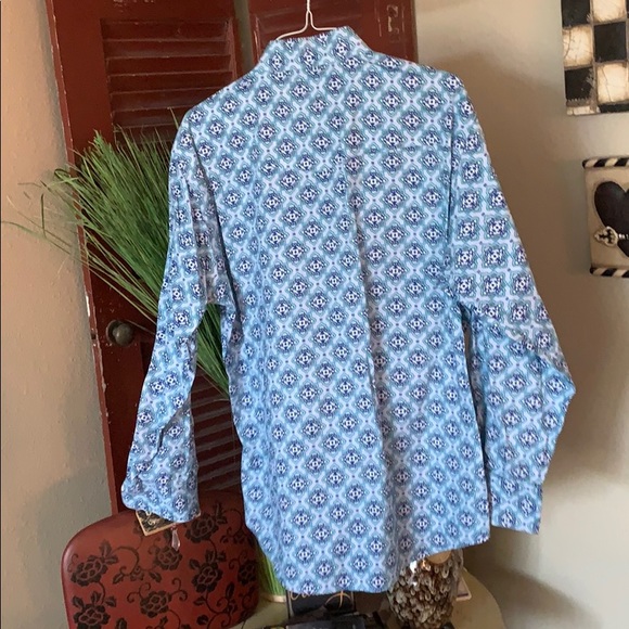 Men’s button down - Picture 2 of 2